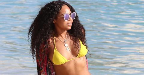 Ashanti bikini body