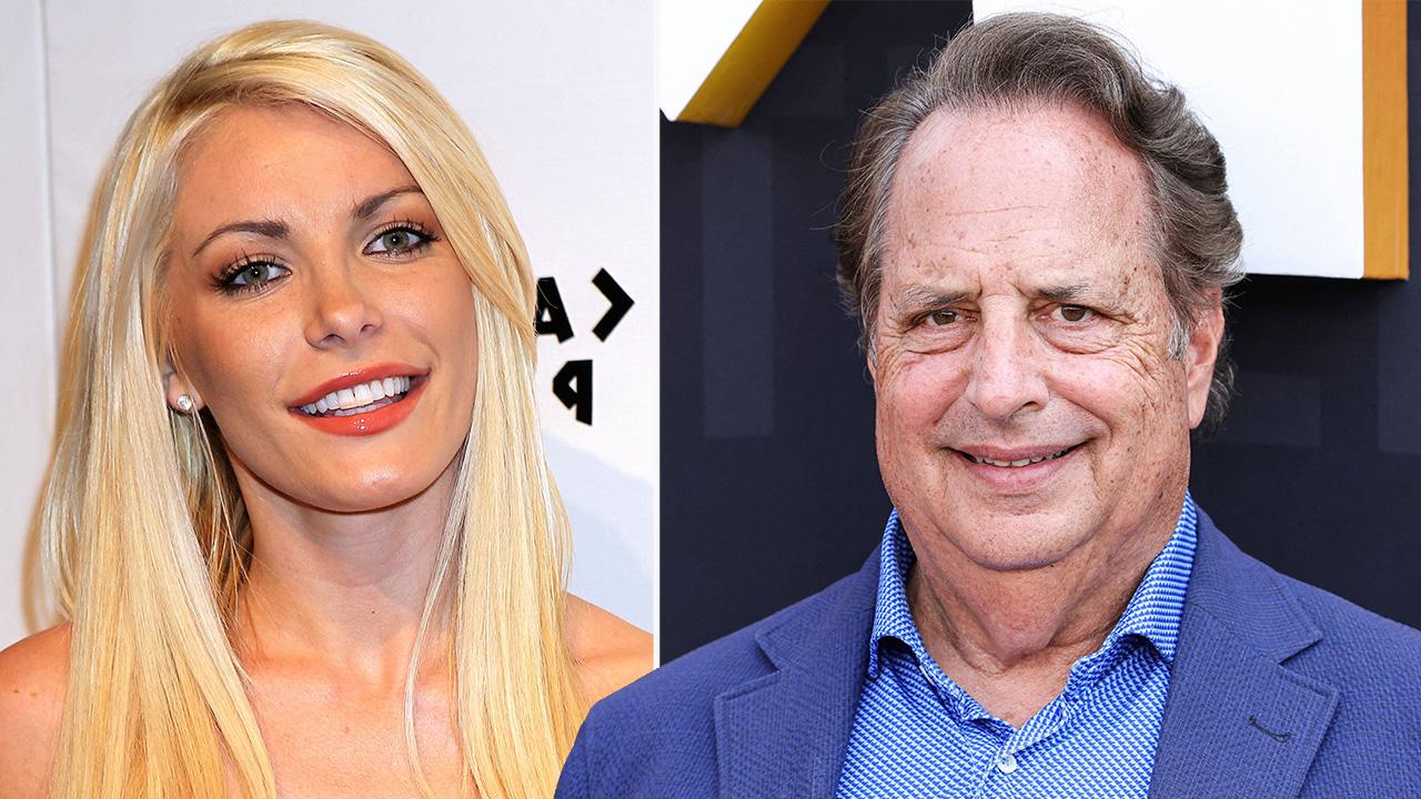 Photo of Crystal Harris claimed that Jon Lovitz would 'lurk' around the Playboy Mansion.