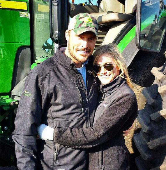 Whitney bischoff post chris soules split 00