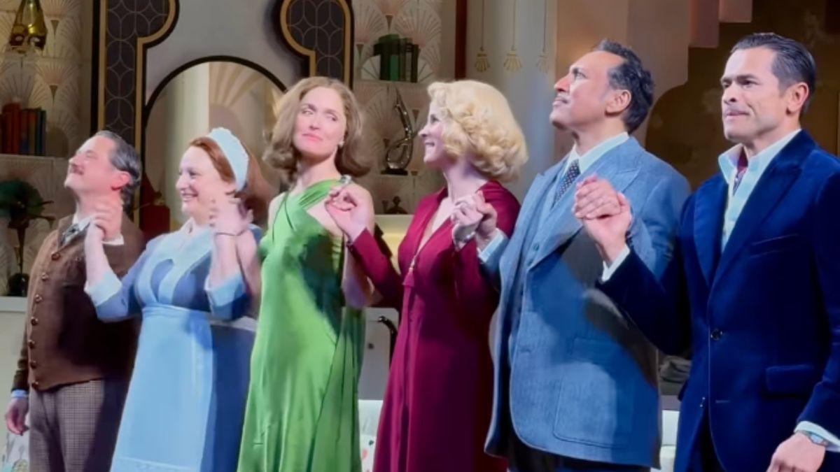 Image of Kelly Ripa said Mark Consuelos was 'amazing' in the Broadway comedy 'Fallen Angels.'