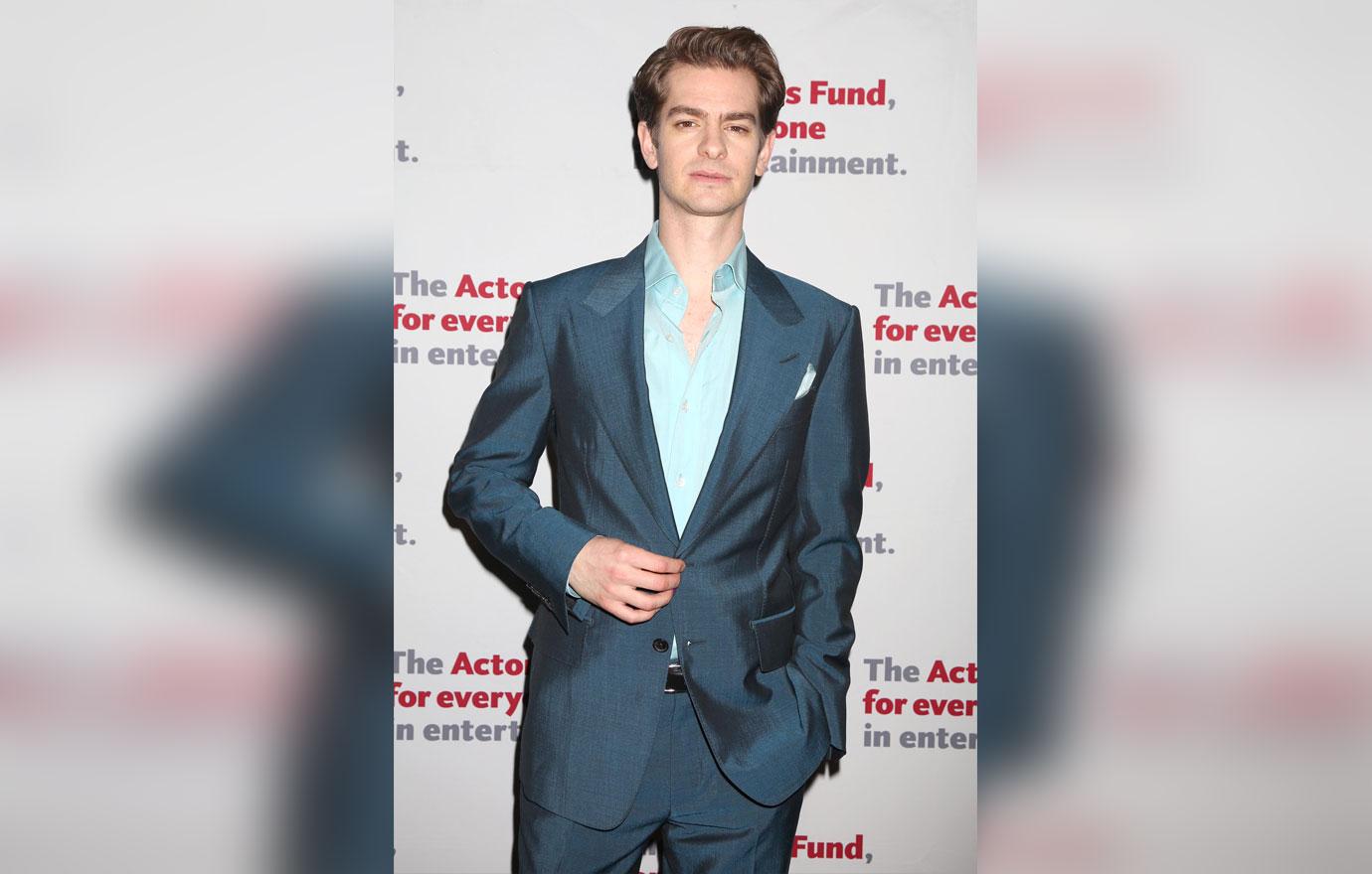 Andrew garfield blue suit