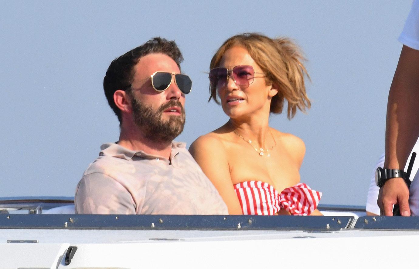 ben affleck spending big bucks to impress girlfriend jennifer lopez