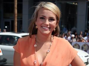 2011__04__Jamie_Lynn_Spears_April4newsnec 300×225.jpg