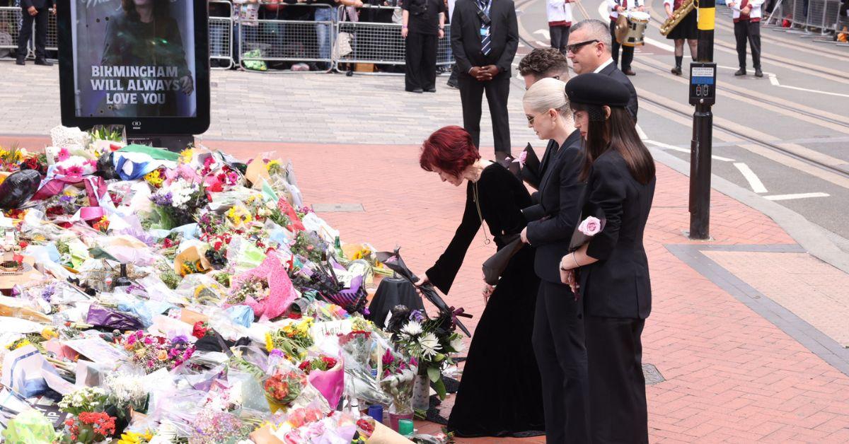 Photo of Aimee Osbourne attended the funeral of her father, Ozzy Osbourne.