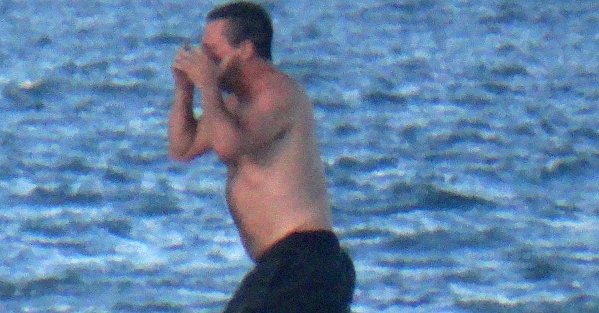 jon hamm shirtless mexico beach
