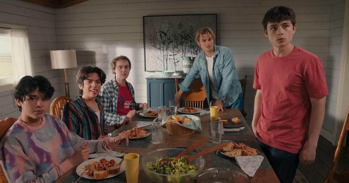 my life with the walter boys season  cast trailer release date netflix