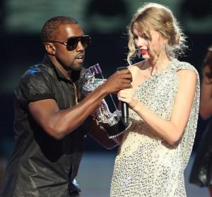 2010__09__kanye_taylor_sept7a 300&#215;279.jpg