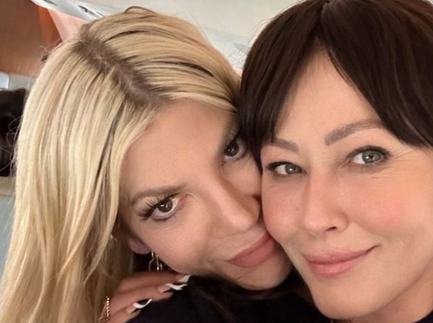 Tori Spelling Reacts To Former Costar Shannen Doherty's Death(02)