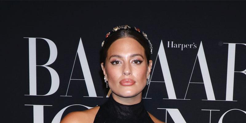 Ashley Graham Cries Stretch Marks Photo