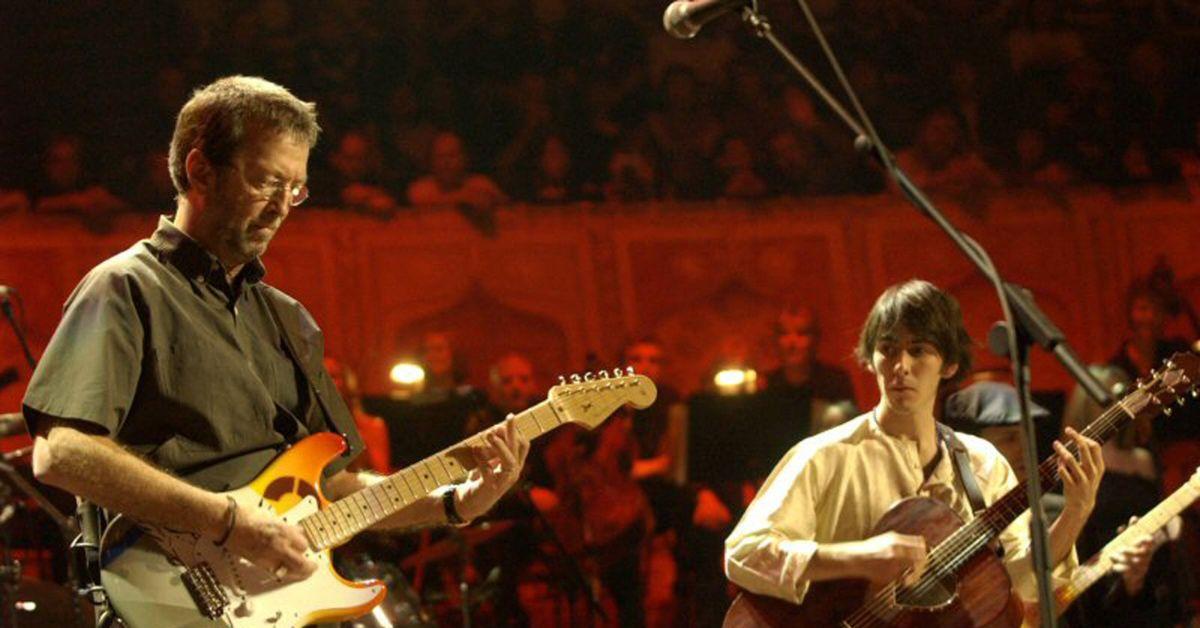 image of Although the incident shocked concertgoers, reports later confirmed that the 81-year-old musician was not injured.