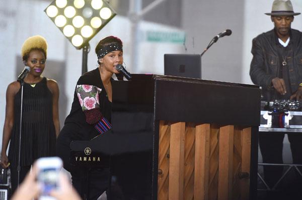 alicia keys performing live nbc today show