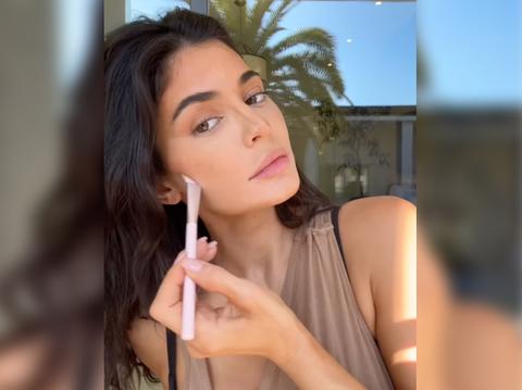 kylie jenner fans face different natural changed watch