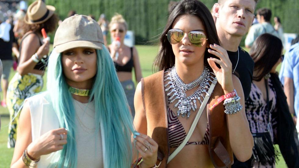 WATCH Kendall Jenner Dances With Kylie And Hailey Baldwin At Coachella Before Being Dissed By