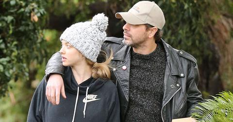 Amanda Seyfried Expecting Baby Fiance Thomas Sadoski Long