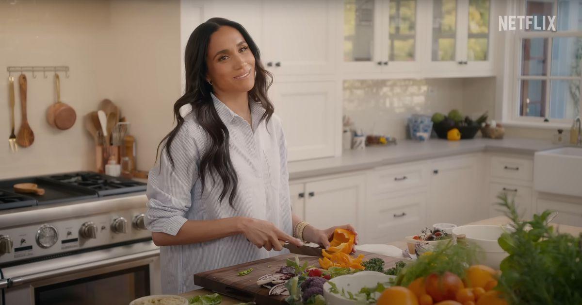 image of The podcast host called Meghan Markle a 'control freak' who focuses on critics instead of fans.