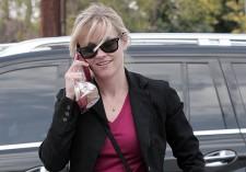 2010__02__reese_witherspoon_Feb12_hzmn 225×157.jpg