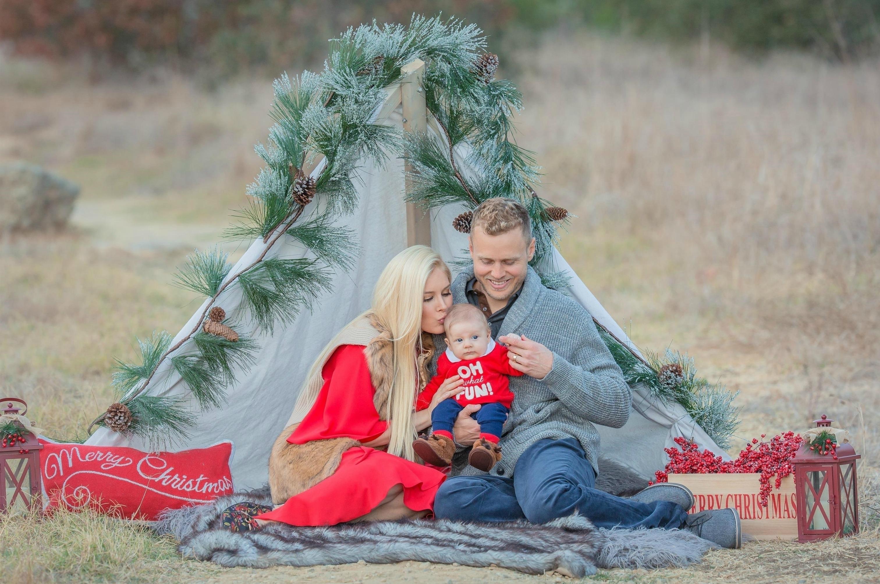 heidi montag spencer pratt baby gunner Christmas pics 06