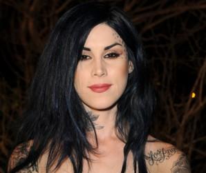 2011__07__Kat_Von_D_July29newsbt 298×300.jpg