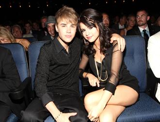 Justin bieber selena gomez march12nea.jpg