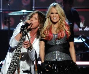 2011__04__Carrie_Underwood_April4 300×266.jpg