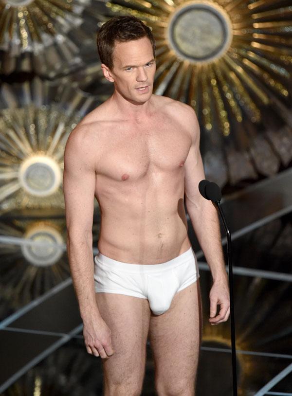 The Best Moment Of The 2015 Oscars That Time Neil Patrick Harris Came Out In His Underwear 4563