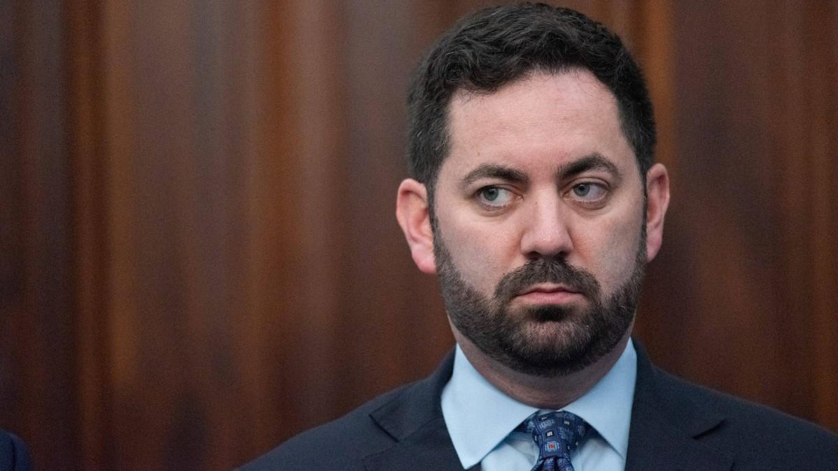 image of Marjorie Taylor Greene is no longer close with Donald Trump. 