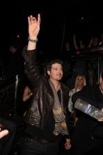 2009__11__93289374dt022_robin_thicke_ 150&#215;225.jpg