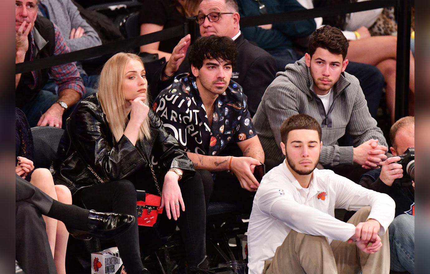 Sophie Turner New York Knicks Game March 9, 2019 – Star Style