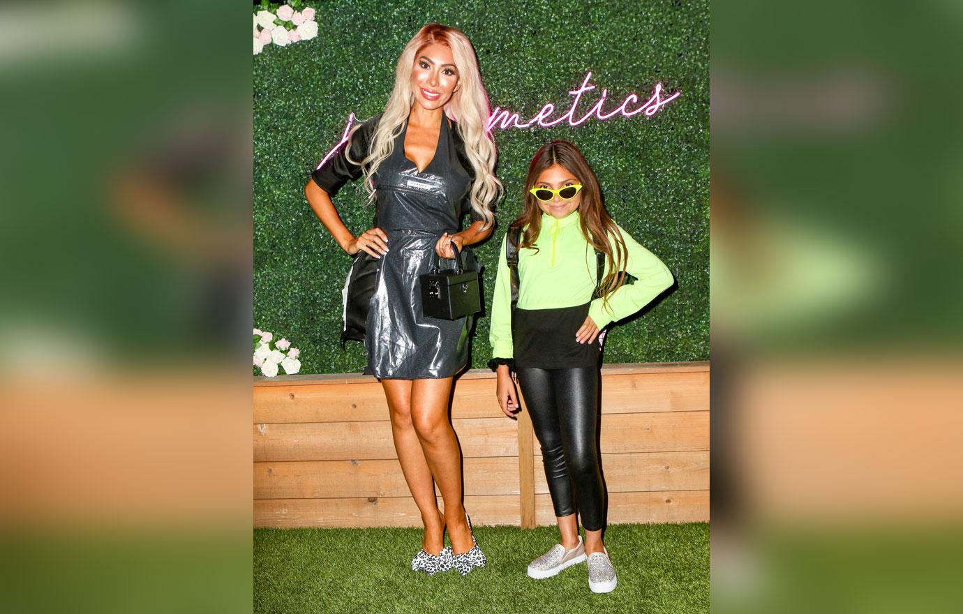 farrah-abraham-daughter-sophia-instagram-video-slammed-by-fans-inappropriate