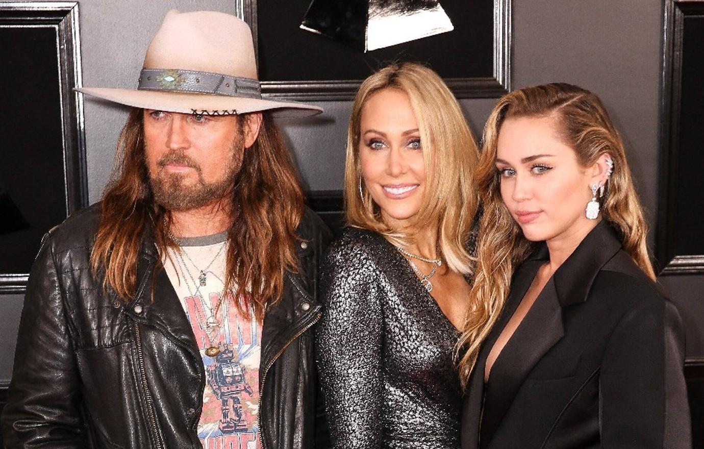 billy ray cyrus bullies selfish firerose devil miley abusive rant