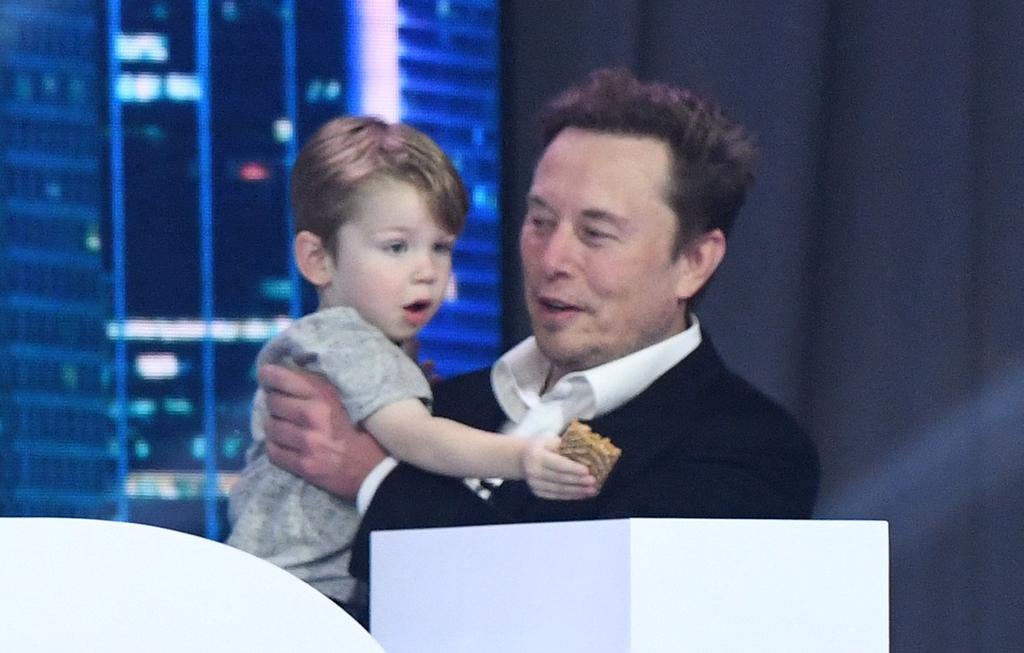 Elon Musk Blasted For Picking Strange Name For His 11th Child