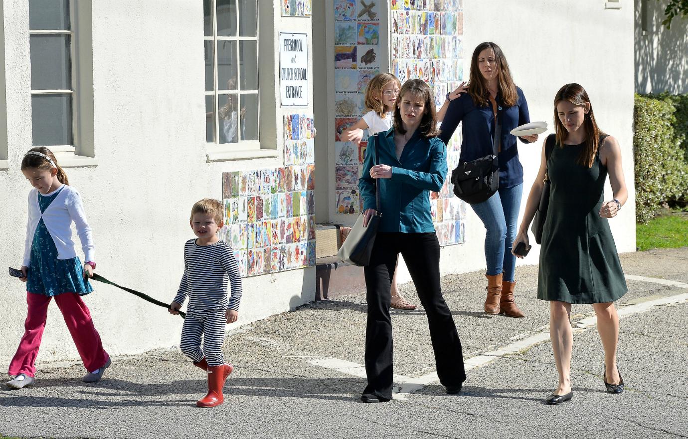 Jennifer Garner with sister Melissa Garner seen taking the kids Seraphina Affleck and Samuel Affleck to Sunday Services at a Pacific Palisades Church on January 24, 2016 in Los Angeles, California