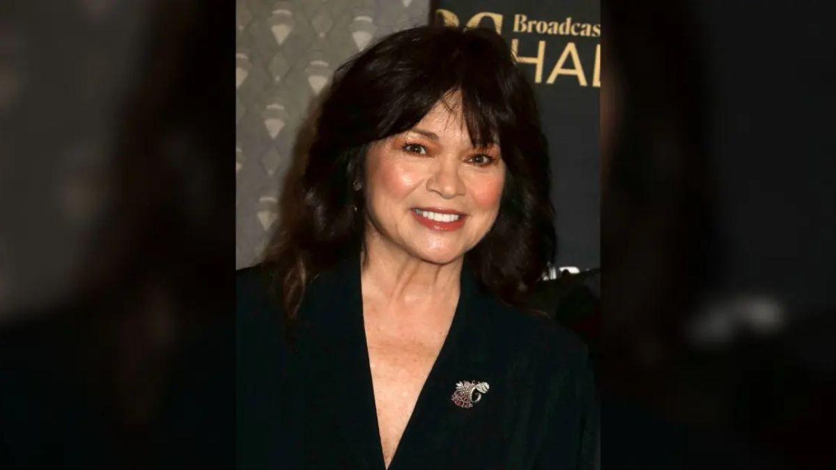 Photo of Valerie Bertinelli said writing her memoir gave her the power to get 'comfortable' with her feelings. 