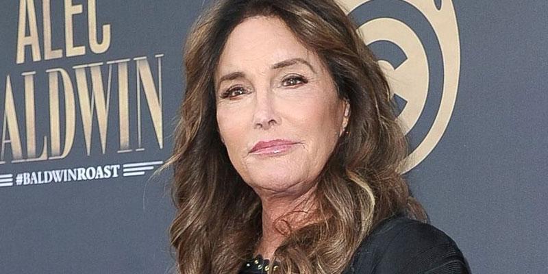 Caitlyn Jenner Jokes Gender Transition