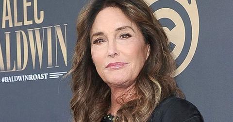 Caitlyn Jenner Jokes Gender Transition