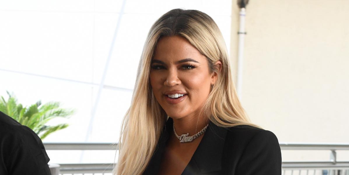 Khloe Kardashian shows off her legs in a tiny minidress while rocking a pink diamond ring from Tristan Thompson at a mall in Miami