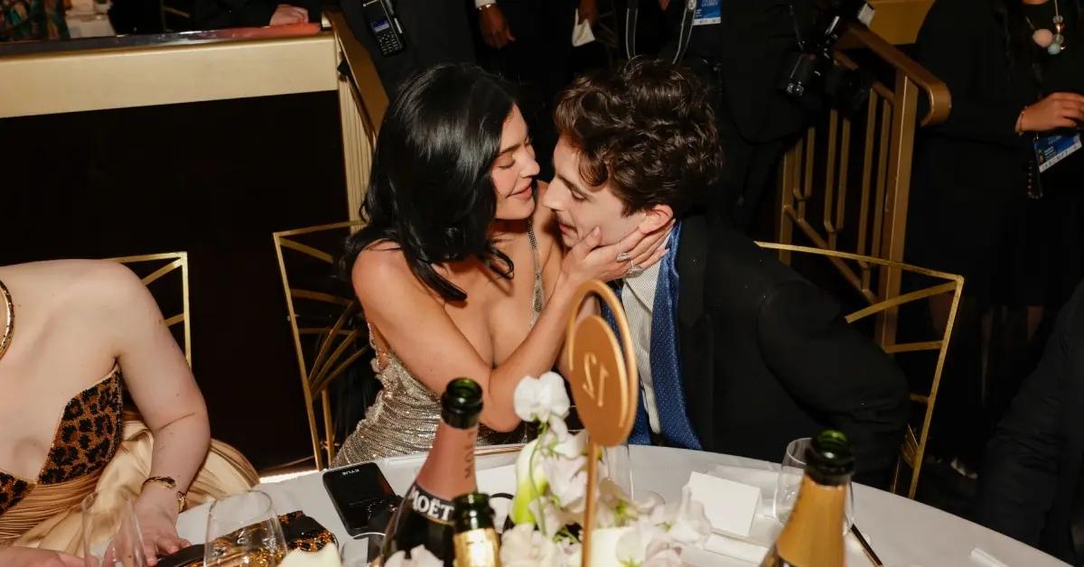 timothee chalamet kisses kylie jenner  oscars photos