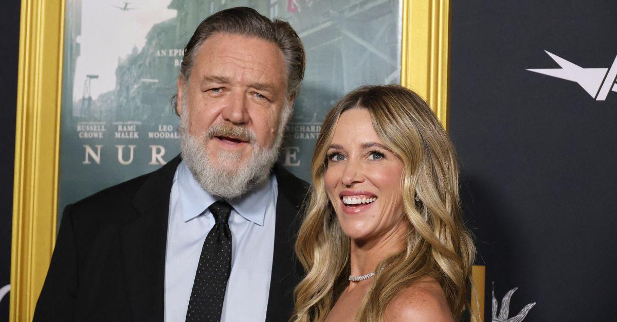 Photo of Russell Crowe and Britney Theriot 