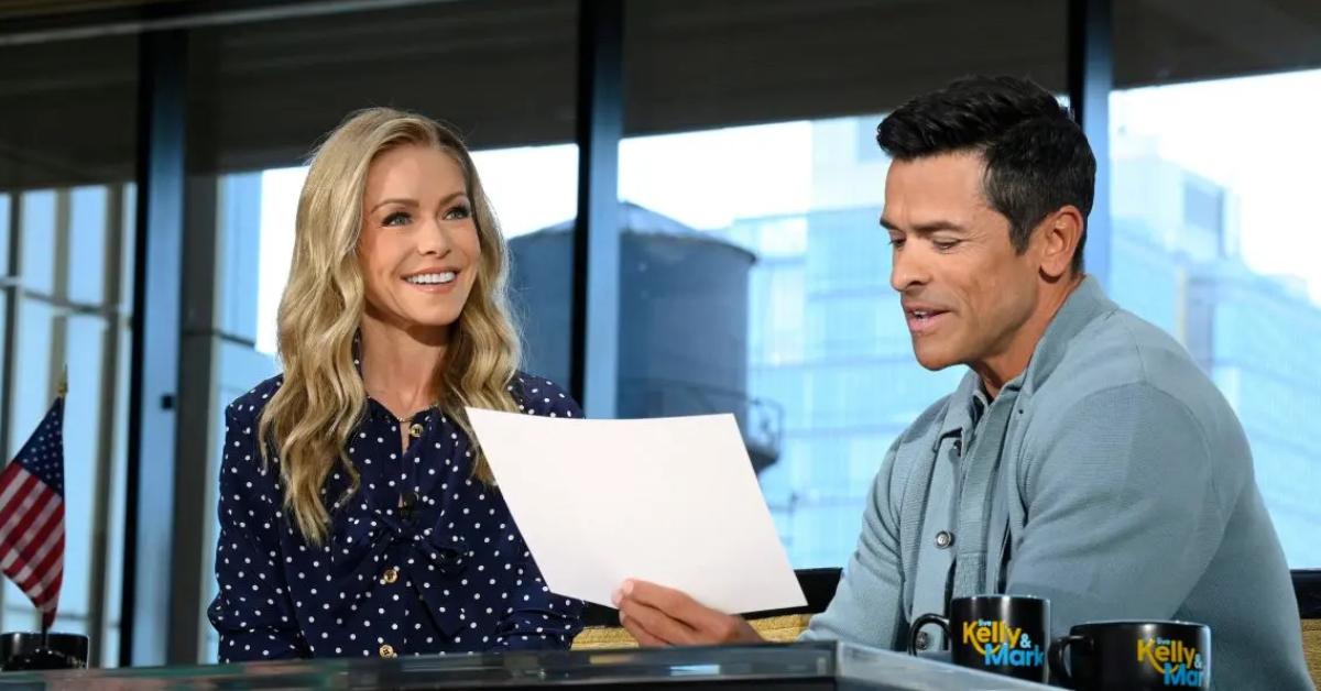 kelly ripa busy minded mark consuelos begs meditation live