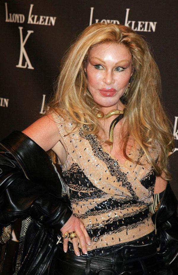 Catwoman jocelyn wildenstein arrested felony assualt 03