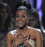 2011__09__Leila_Lopes_Sept13 144&#215;150.jpg