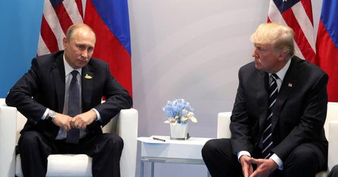 donald trump putin laughing stock