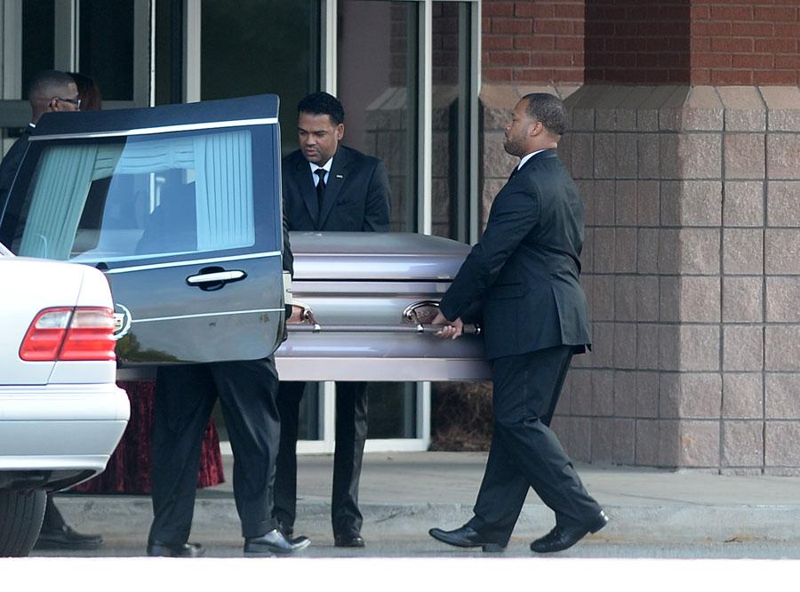 Bobbi kristina funeral