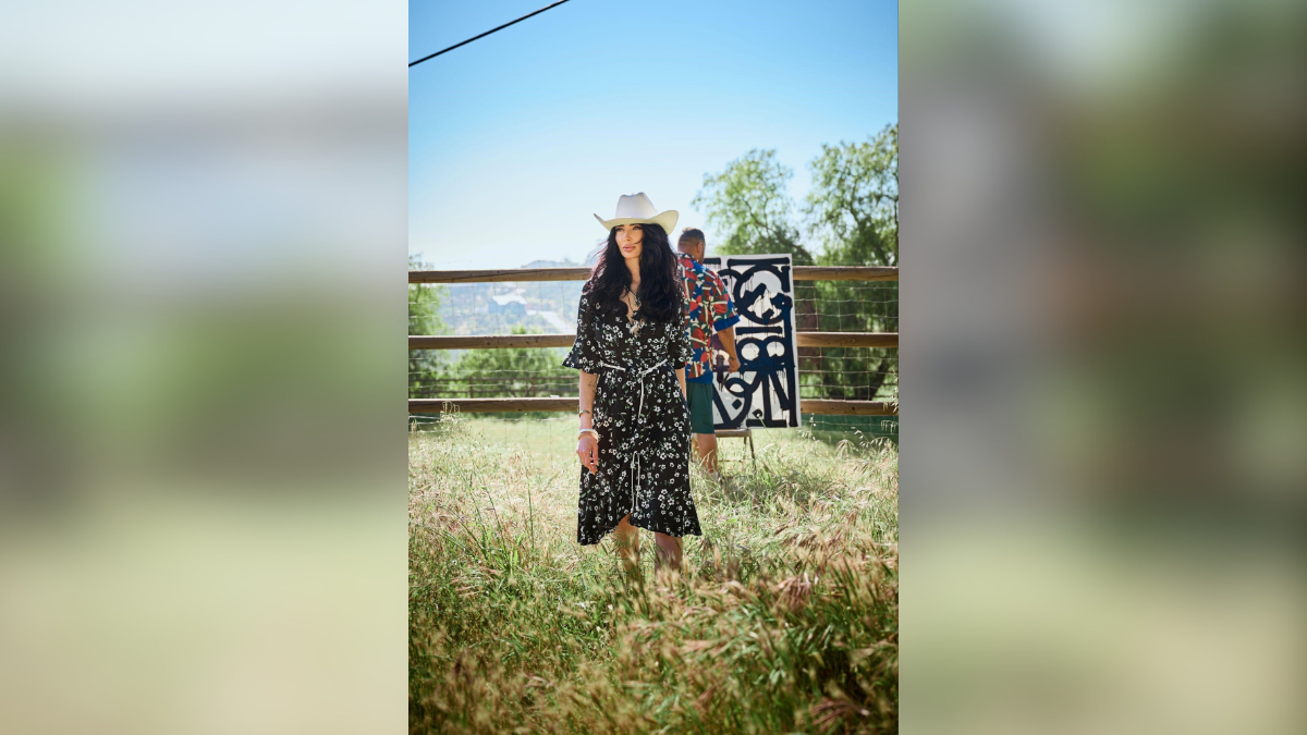 retna returning to the roots of art nature and family