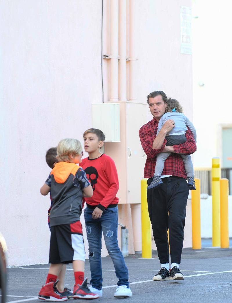 EXCLUSIVE: Gavin Rossdale takes the kids to Genwa Korean BBQ in Beverly Hills