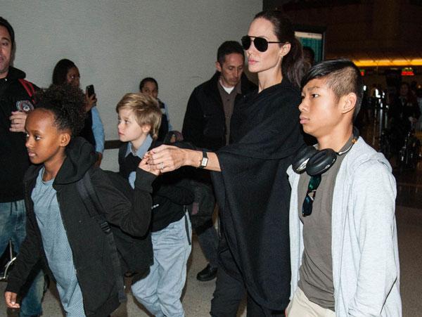 Nanny Crisis! Angelina Jolie Fires Kid’s Sitter Amid Brad Flirting Scandal!