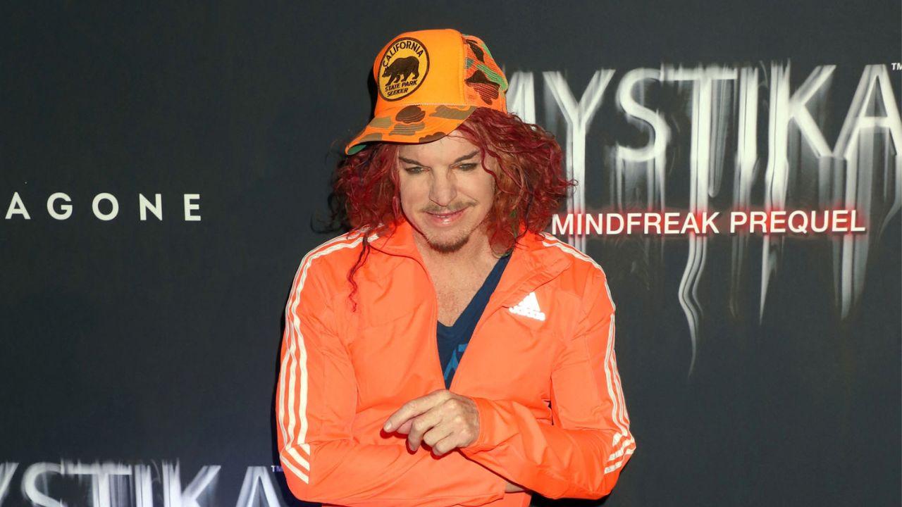 who is carrot top stand up comedian suicide attempt sexual misconduct allegations