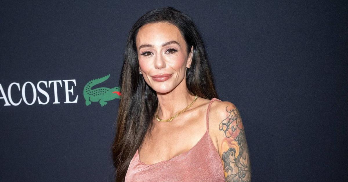 Jenni 'JWoww' Farley Claps Back at Weight-Loss Critics After Health Scare: 'Women Can't Win Either Way'