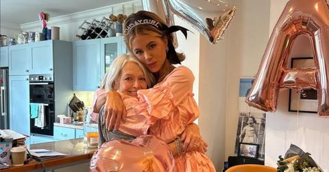 Photo of Kate Beckinsale and her mom.