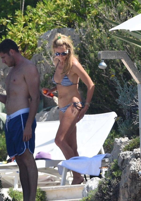 Heidi Klum Topless Bikini France